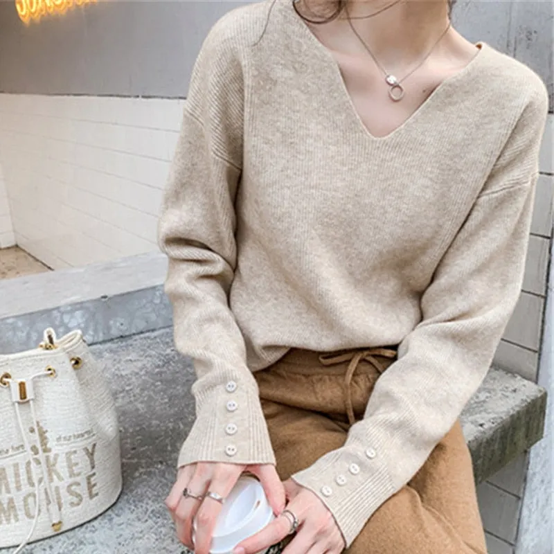 Loose Knit V-Neck Sweater for Women in Casual Style