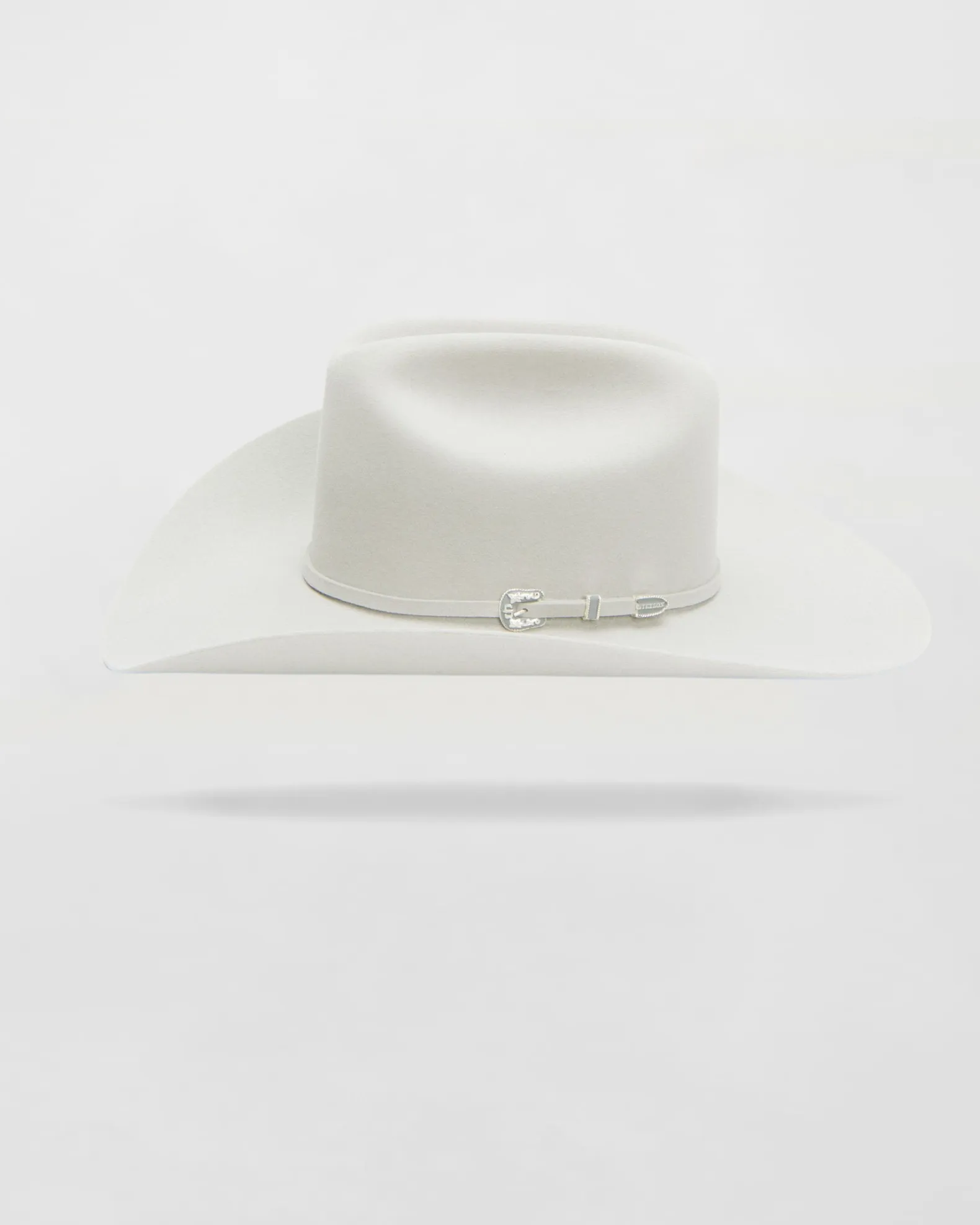 Maverick Range Felt Outdoor Cowboy Hat in Silver Sand