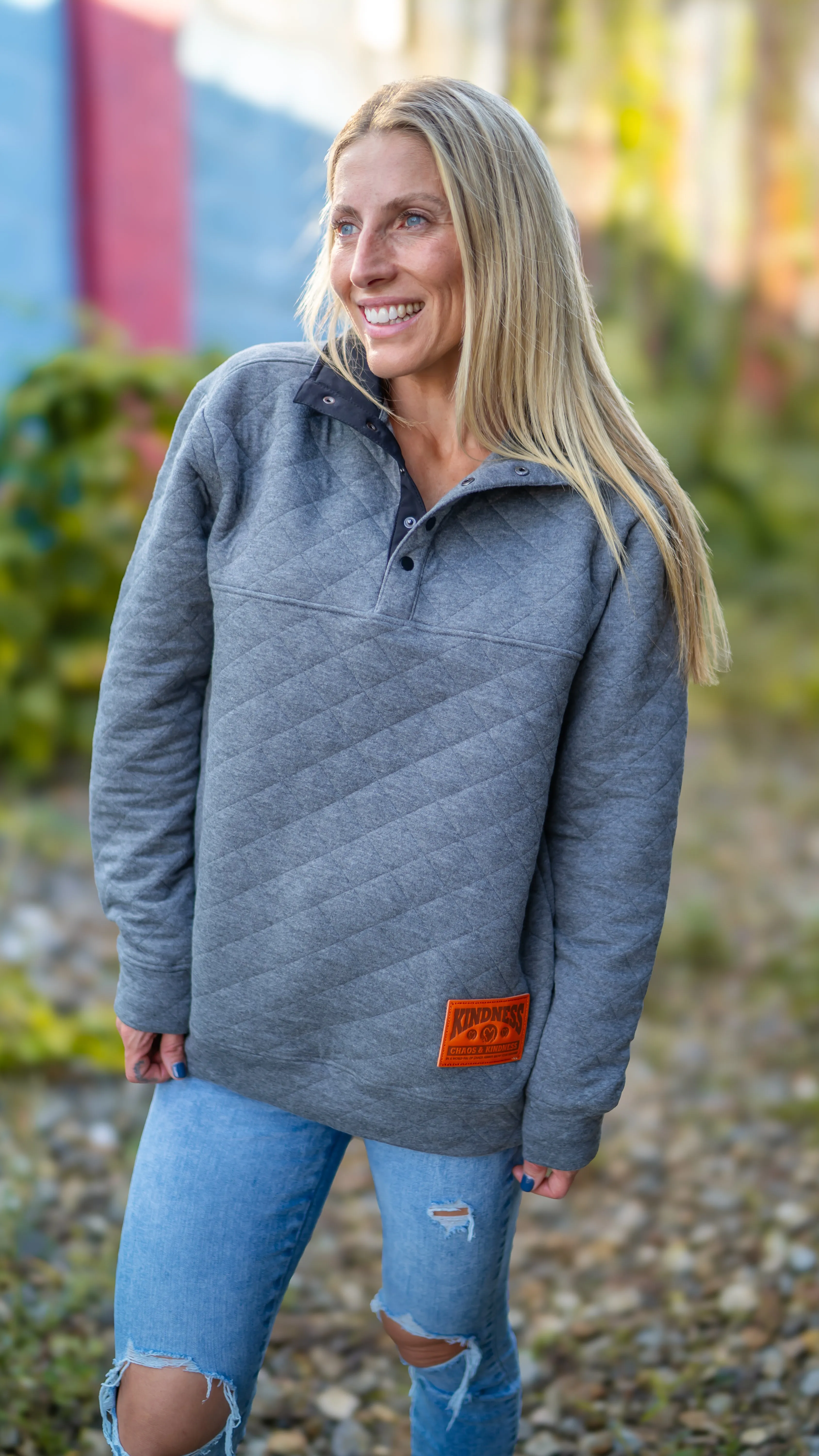 QUILTED SNAP PULLOVER