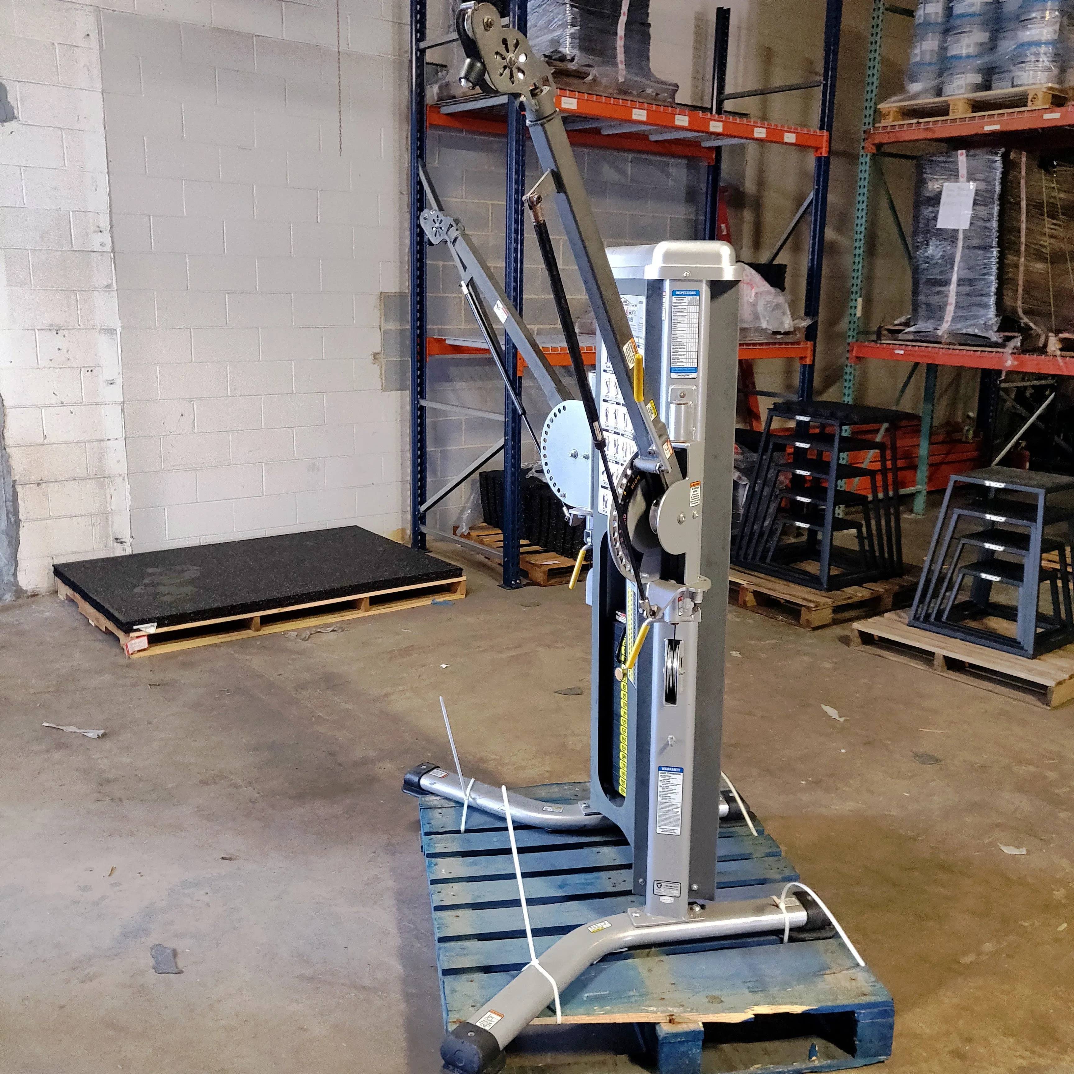 Reconditioned TuffStuff Functional Trainer MFT-2700