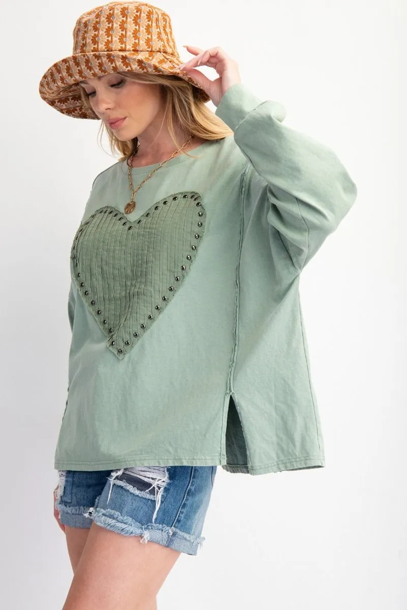 Sage Heart Patch Mineral Washed Pullover