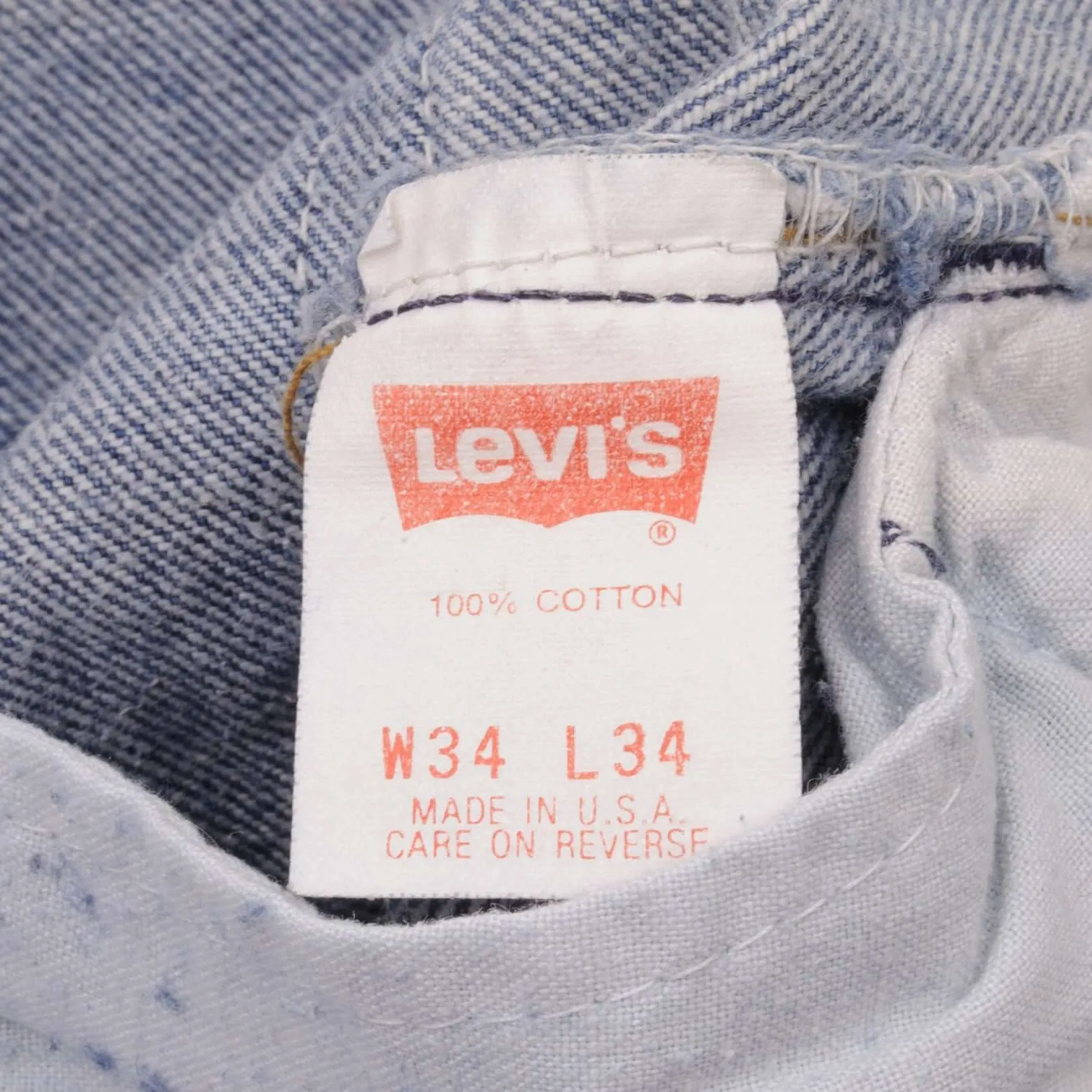 VINTAGE LEVIS 501 JEANS INDIGO 1980S SIZE W34 L34 MADE IN USA