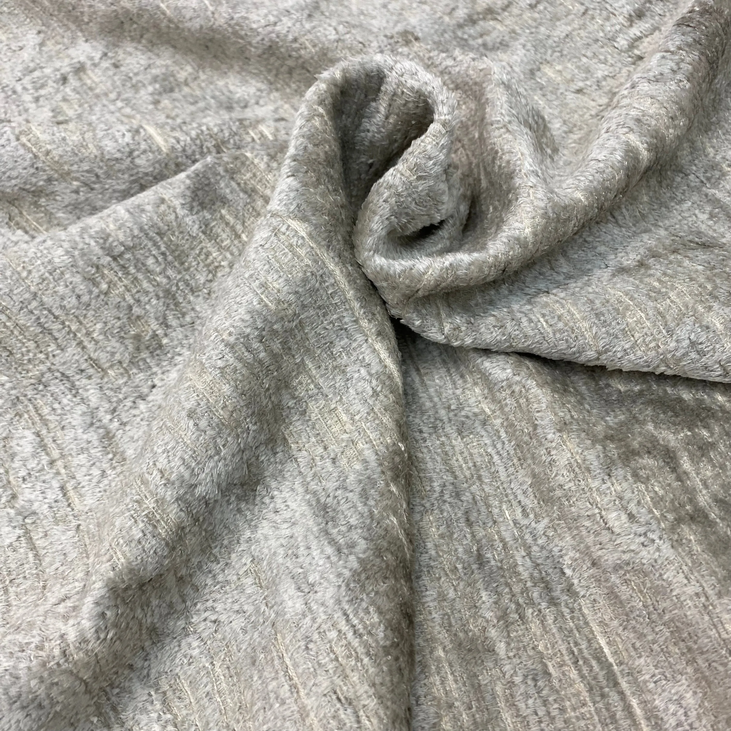 Wolf Gray Chic Faux Fur Fabric 52"