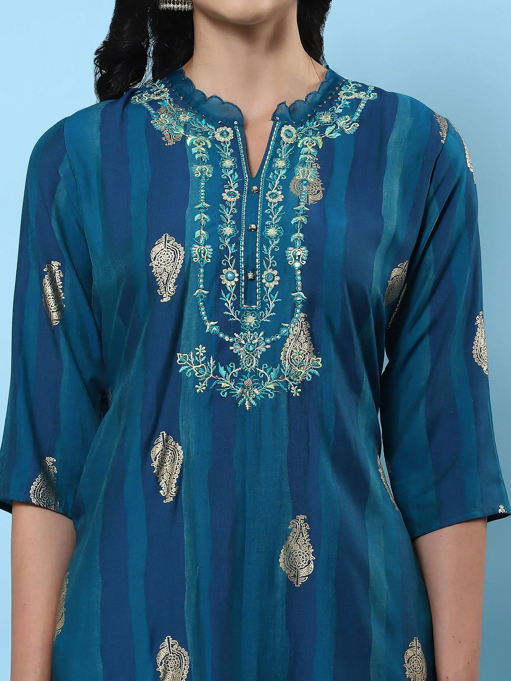 Women Blue Embroidered Kurta Comfort Pant Dupatta